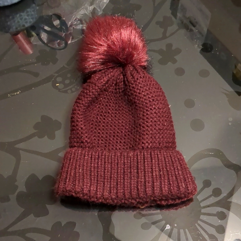 ✨Maroon winter hat